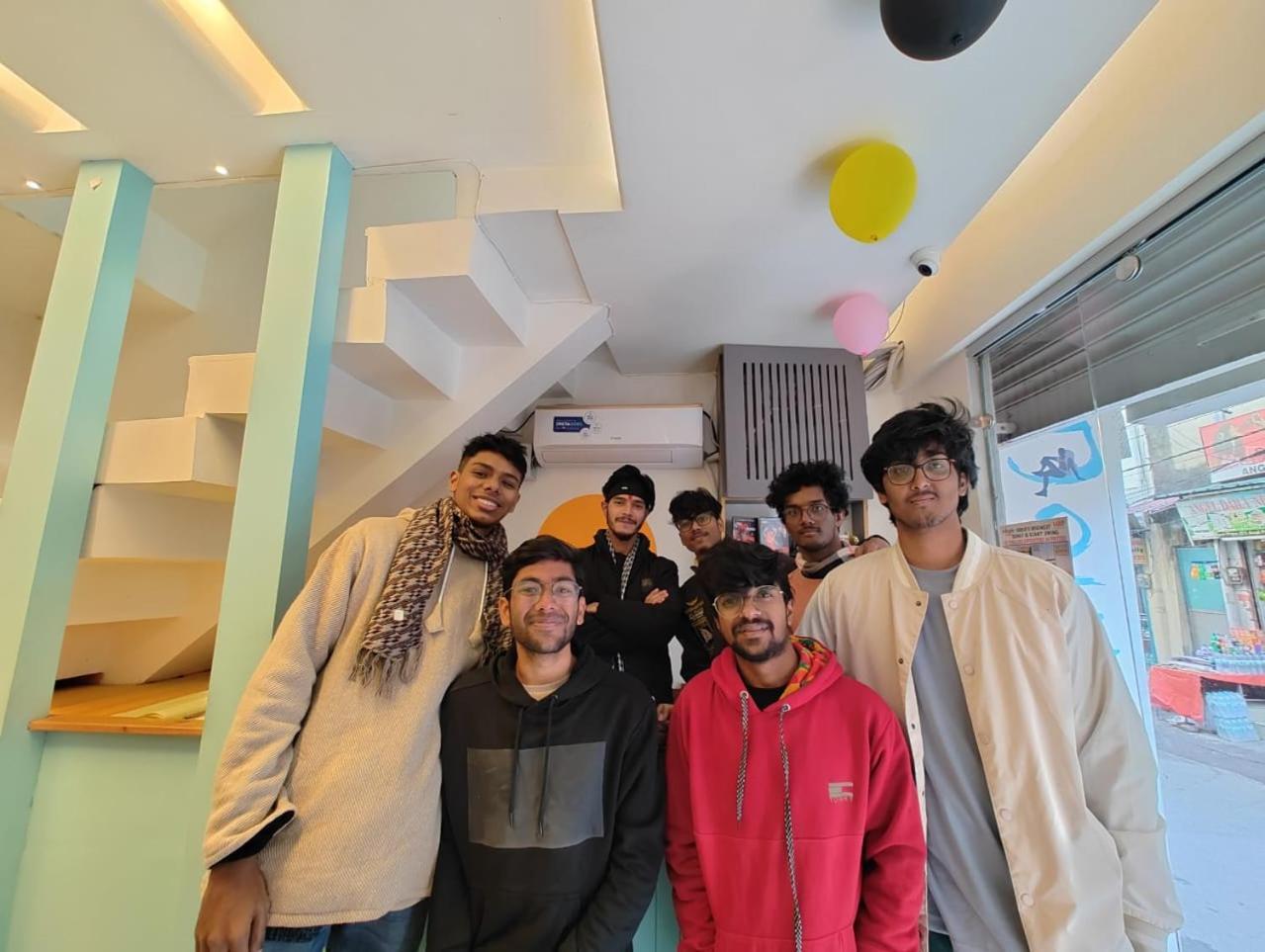 Hostel Joey'S By The Ganges Rishīkesh Exterior foto